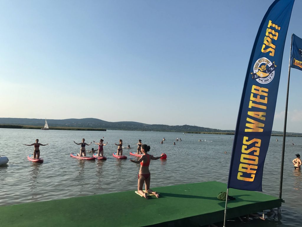 SUP túrák a Velenceitavon CrossWater